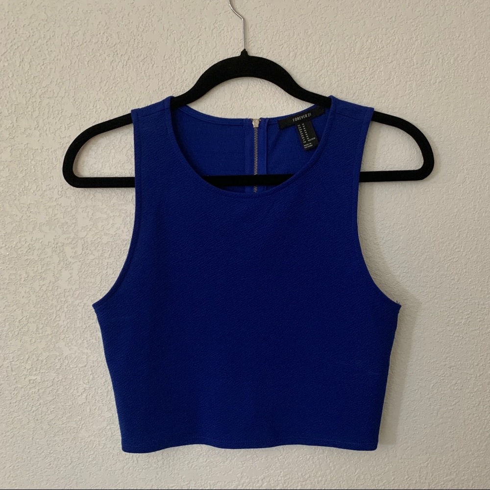 FOREVER 21 Blue Short Sleeve Crop Top